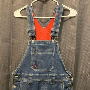Dickies overalls, worn once, everything is washed before it’s is shipped!